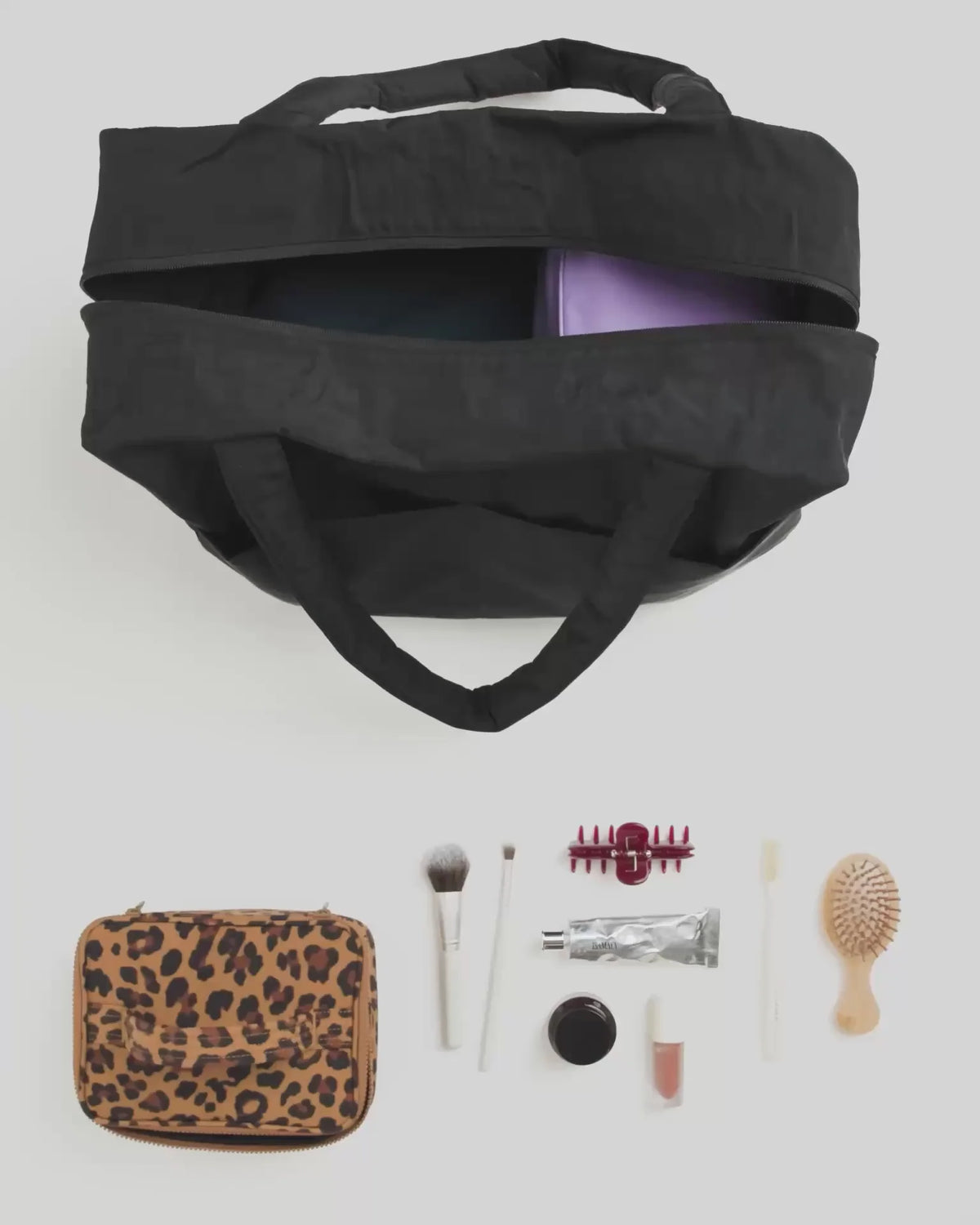 SMALL COSMETIC CASE - US 5593